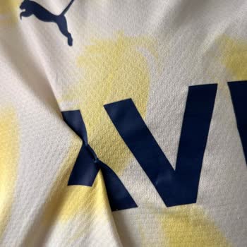 Puma Formanın Yazıları Yapışması