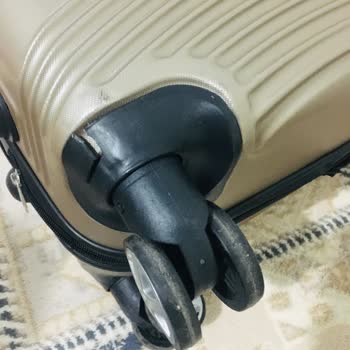 THY Bagaj Tekerlek Kırılması