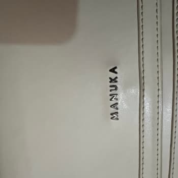 Manuka Ürün Renk Atması