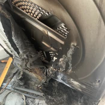 Beko Kurutma Makinesi Yüzünden Evde Yangın Çıktı