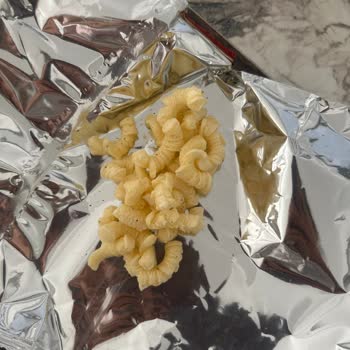 Cheetos Cipsin İçi Neredeyse Boş