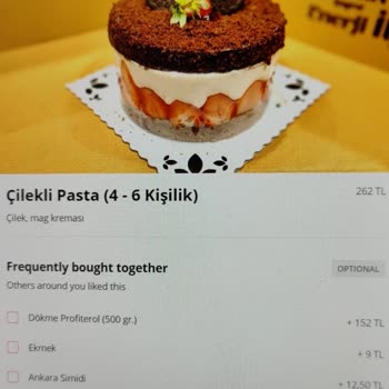 Yemeksepeti Misbaşak Yanlış Pastayı Gönderdi