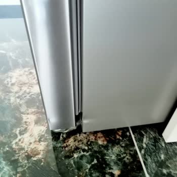 Siemens Ev Aletleri Hasarlı Dolabı Bırakıp Gittiler.