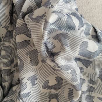 Kayra Giyim 'den Alınan Elbise Paçavra Gibi Çıktı