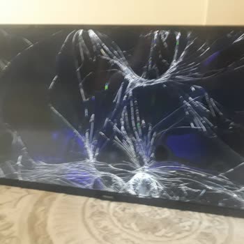 Yurtiçi Kargo, Kargoyu Kırıp Haksız Çıkarma!