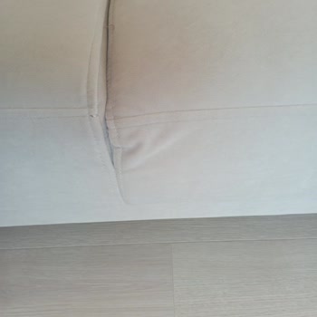 Ergül Mobilya Koltuk Takımında Dikiş Hatalı Buruşma Var Kumaş Bolarma Yapıyor