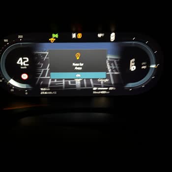 Volvo XC40 Far Arızası