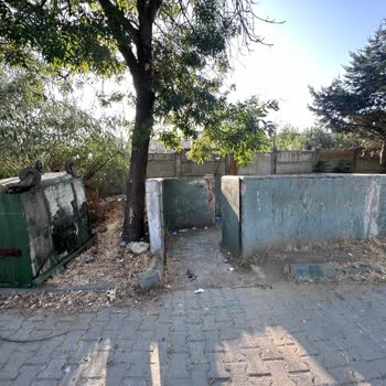 Küçükçekmece Belediyesi Atakent 3 Çöp Alanındaki Kötü Görüntü