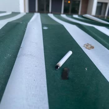 Demir Country Sitesi- Terasıma Atılan İzmaritler, Yangın İhtimali