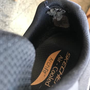Skechers Ayakkabı Topuk Kısımları Aşındı