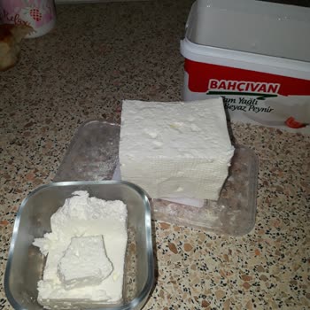 Bahçıvan Tam Yağlı Beyaz Peynir Yağsız Çıktı. Kuru Kireç Gibi Lezzet Yok