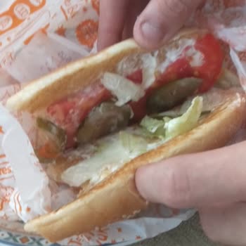 Popeyes AVM'de Sürekli Eksik Siparişler Alıyoruz