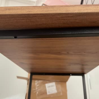 Vivense Pişmanlıktır. Ürün Alırken Bir Kere Daha Düşününüz.