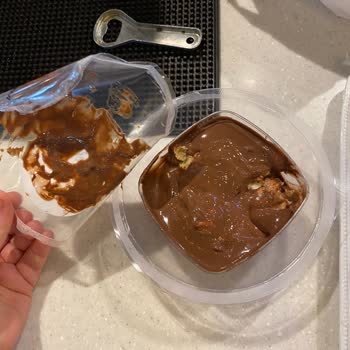 Özsüt Bozuk Ürün Satmak