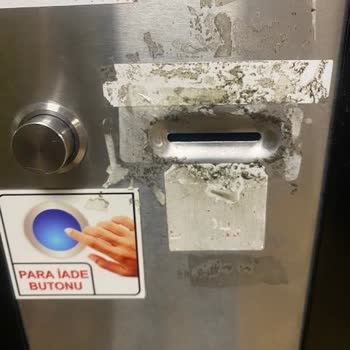 Cemaloğlu Otomat Paramı Aldı Ama Ürünümü Vermedi