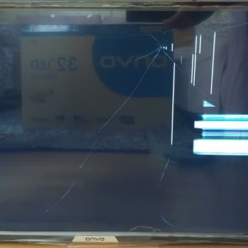 A101'den Aldığımız 32' Onvo Marka Televizyonun Ekranının Kırık Olması