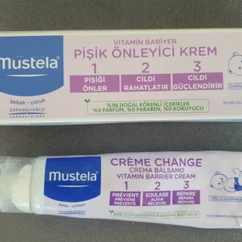 Mustela Pişik Önleyici Krem Bebeğimizin Cilt Sağlığını Bozdu