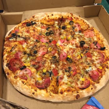 Domino's Pizza İstanbul Pendik Kaynarca Semti