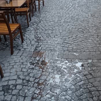 Ortaköy Köfteci Yusuf Sokağa Akıtılan Pis Su