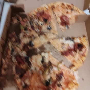 Yemek Sepeti Hero's Pizza Parçalanmış