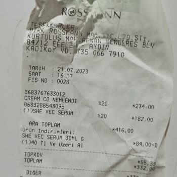 SHE Vec Serum Şişesinde Kıl Var Ve Çıkmıyor