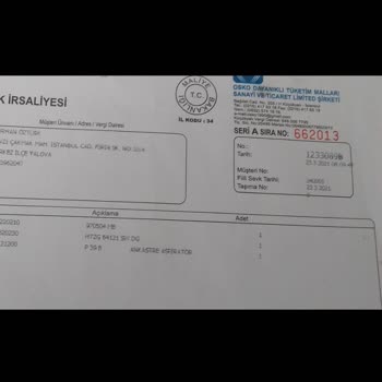 Fabrikasyon Kapısı Eğri Beko Buzdolabı