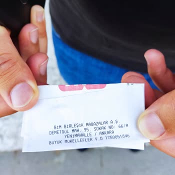 BİM Bozuk Ürünleri İndirimli Satıyor