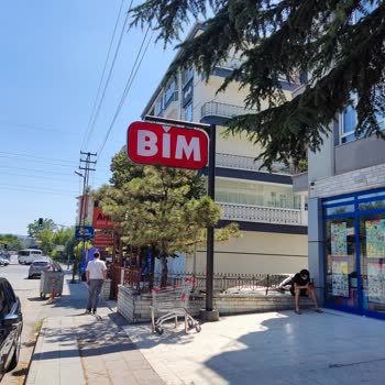 BİM Bozuk Ürünleri İndirimli Satıyor