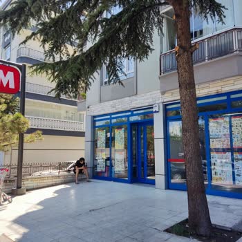 BİM Bozuk Ürünleri İndirimli Satıyor