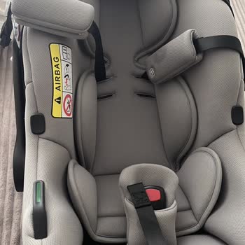 Avionaut Bebek Arabası Pusetinde Çocuğum Gömülüyor