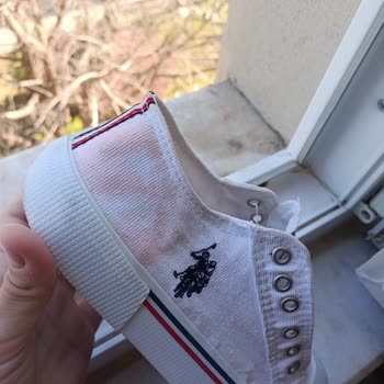 U.S. Polo Assn. Ayakkabıyı Temizleyince Rengi Değişti