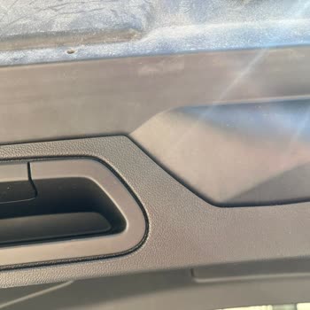 Opel Grandlandx Aracımın Kapı Kolu Plastiklerinin Gevşemesi