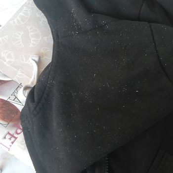 Arçelik Çamaşır Makinesi Deterjanlı Bırakıyor