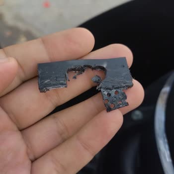 Kuba Motor Kuba Brillant 125 Koltuk Menteşesi Plastik Kaynaklı Çıktı