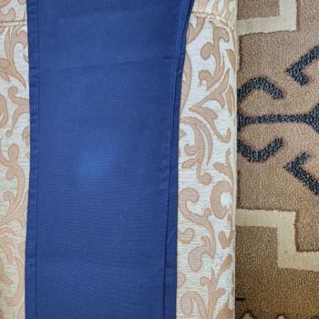 LCW Pantolon Dizlerinde Renk Solması