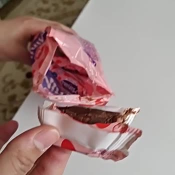 Torku Miniki Çikolata Paketi Açık