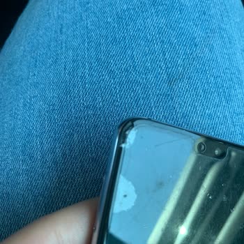 Huawei Yetkili Servisinin Kendi Talebini Zorla Dayatması