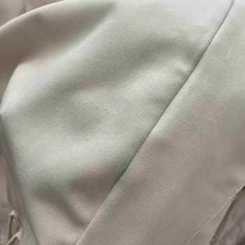 Manuka Pantolonum İlk Giyimde Tüylendi