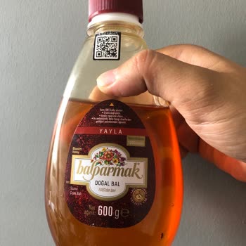 Balparmak Süzme Bal İçerisinde Sinek Çıktı!