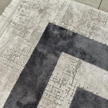 Gümüşsuyu Halı Aldım Ve Sadece 1 Sene Kullanmama Rağmen Kötü Durumda