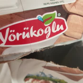 Yörükoğlu Son Kullanma Suresi Dolmamasına Rağmen Süt Peynirleşmiş