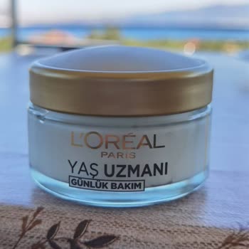 Loreal Paris Krem Sürdükten Sonra Soyuluyor