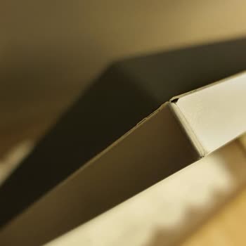 Beko TV B55 D895 A Işık Süzmesi