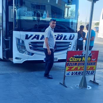 Van Gölü Otobüs Firmasi 34fa5651 Bos Olduğu Halde Yolcu Almadı
