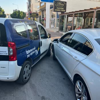 Turkcell Çalışanının Şirket Aracıyla Trafikte Bilerek Aracıma Çarpması