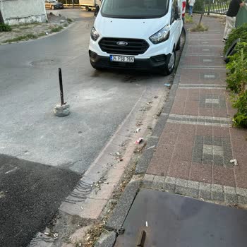 Kağıthane Belediyesi Kirli Sokaklar Ve Yollar