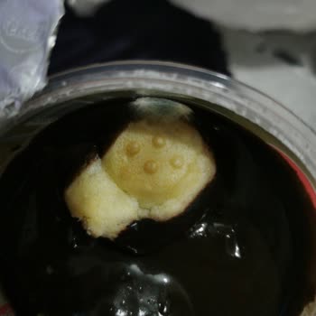 BİM Profiterol Küflenmiş Bozuk