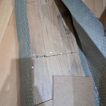 A101, Tiamob Kırık TV Ünitesi Ve İletişim Problemi