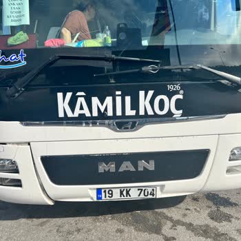 Kamil Koç Araç Yolda Kaldı