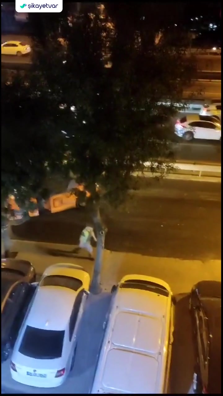 İBB - İstanbul Büyükşehir Belediyesi Yol Çalışması videonun kapak resmi